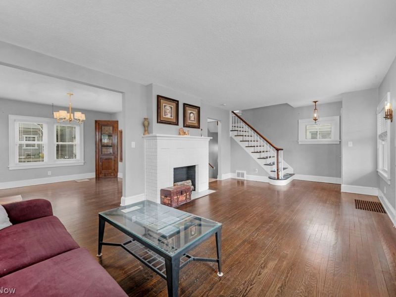 6813 Ridgewood Avenue, Parma, OH 44129 Photo 27