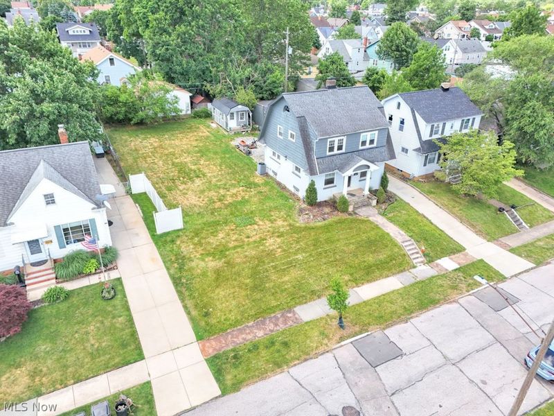6813 Ridgewood Avenue, Parma, OH 44129 Photo 3