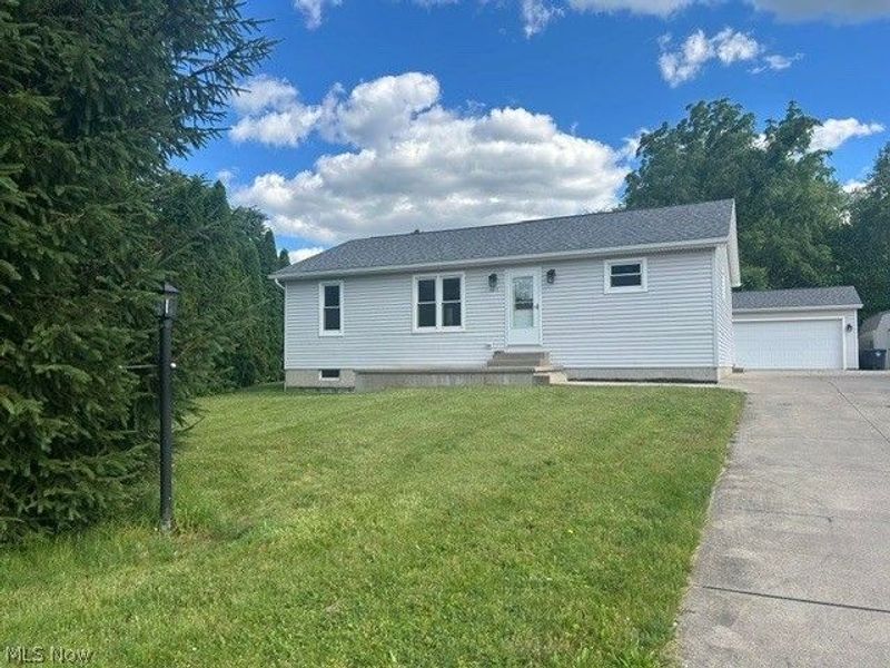 2372 Triplett Boulevard, Akron, OH 44312 Photo 35