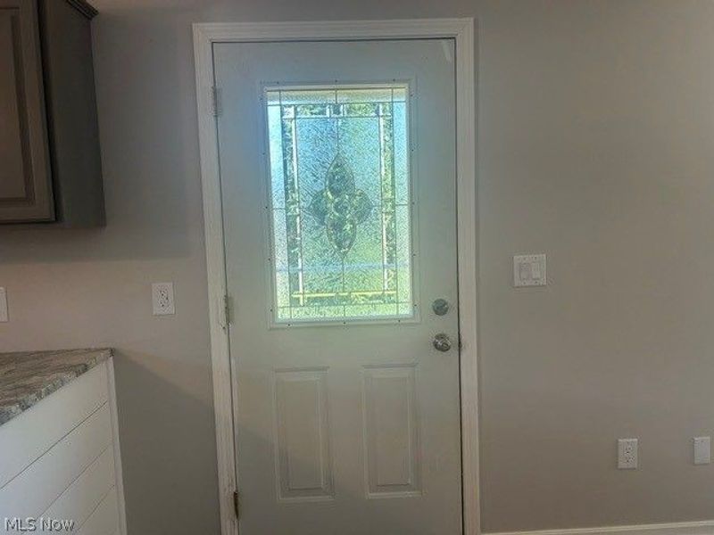 2372 Triplett Boulevard, Akron, OH 44312 Photo 9