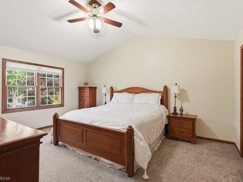 3575 Avanti Lane , Uniontown, OH 44685 Photo 32