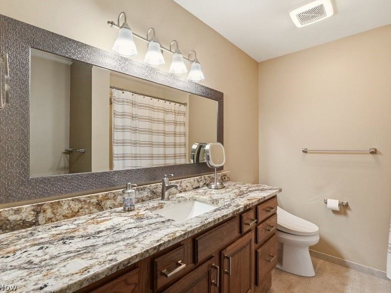 3575 Avanti Lane , Uniontown, OH 44685 Photo 34