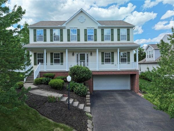 1909 Colonial Dr, Sewickley, PA 15143