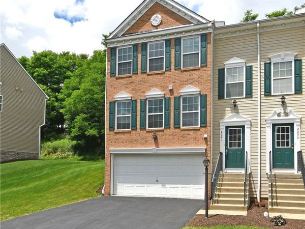 2291 Flint Dr , Washington, PA 15301