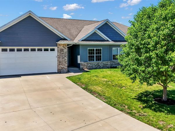 515 Majestic Oak Court , Solon, IA 52333