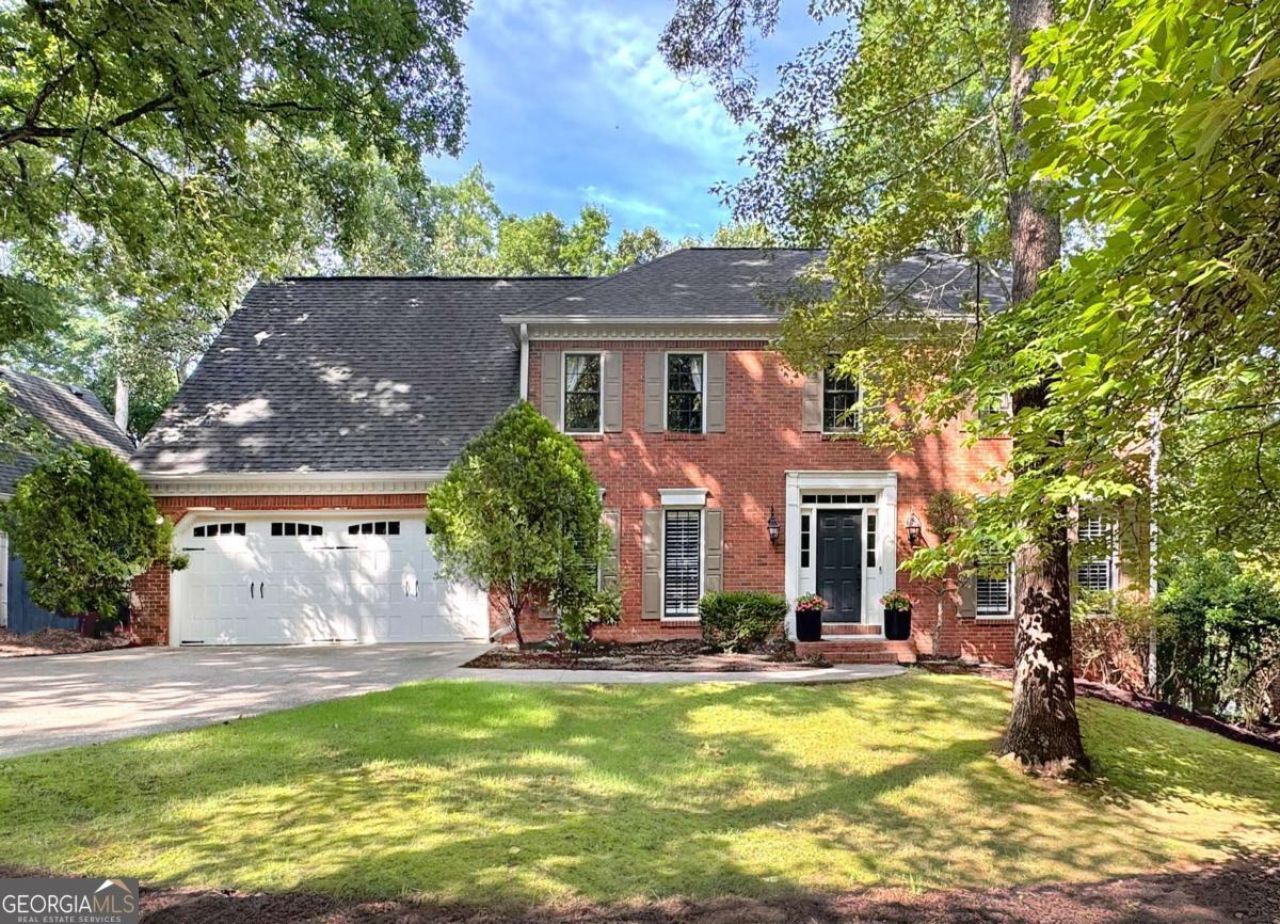 335 Woodchuck Court, Roswell, GA 30076 Main Photo