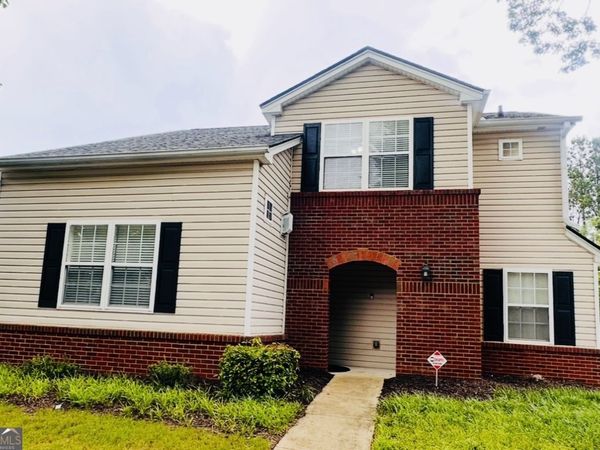 308 W Oaks Trail, Woodstock, GA 30188
