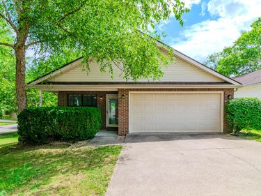 668 Kingsbury Road, Lexington, KY 40509