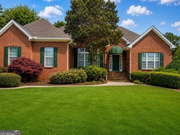 130 Thomas Trail, Fayetteville, GA 30215
