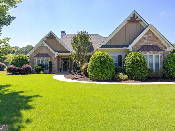 134 Beaumont Farms Drive, Sharpsburg, GA 30277
