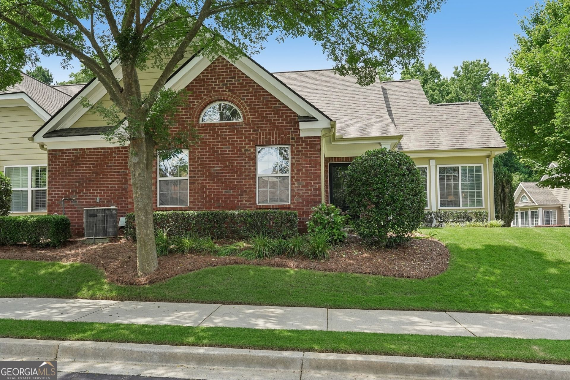 2102 Sweet Apple Circle, Alpharetta, GA 30004 Main Photo