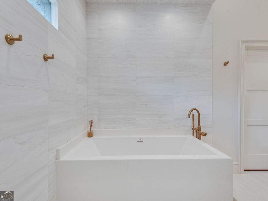 Property Image 66