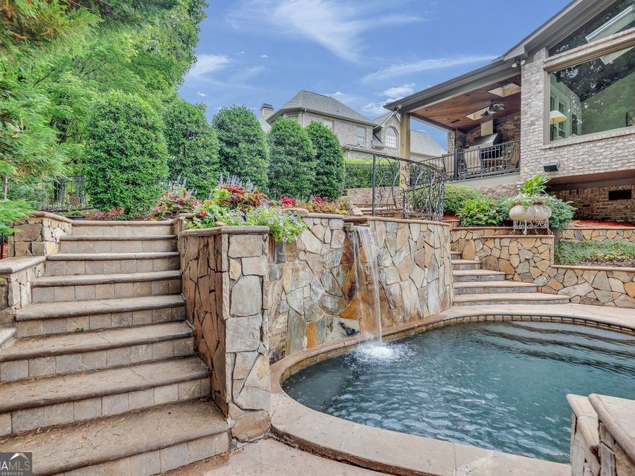 Property Image 93