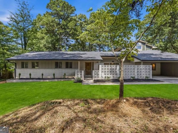2996 Stonegate Trail, Atlanta, GA 30340