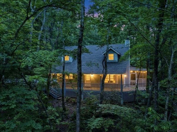 202 Crystal Hills Rd, Clarkesville, GA 30523
