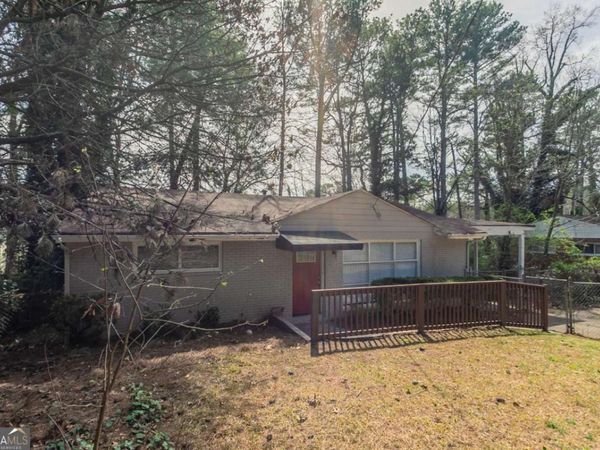 3425 Longleaf Drive, Decatur, GA 30032