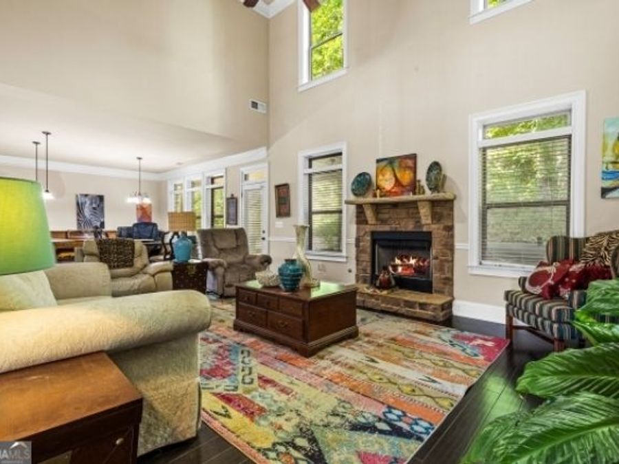 Property Image 11