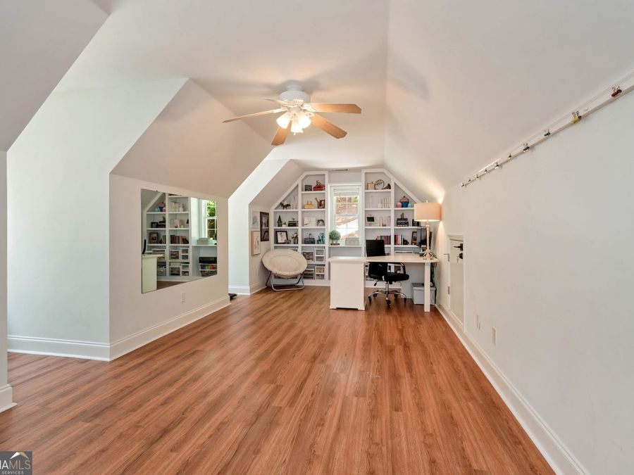 Property Image 62