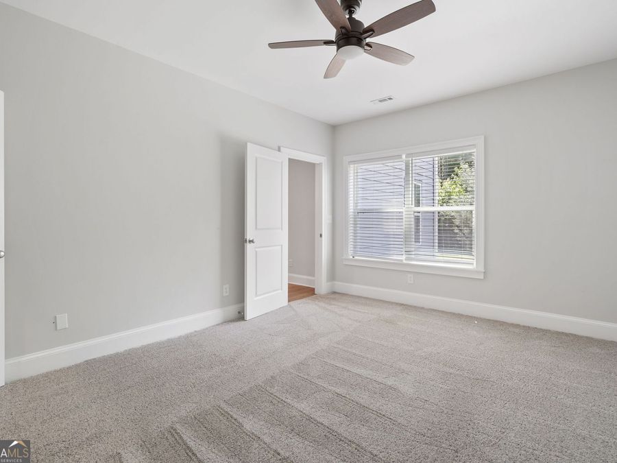 Property Image 77