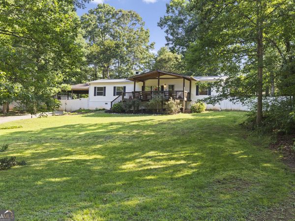 5512 Hemlock Court, Lula, GA 30554