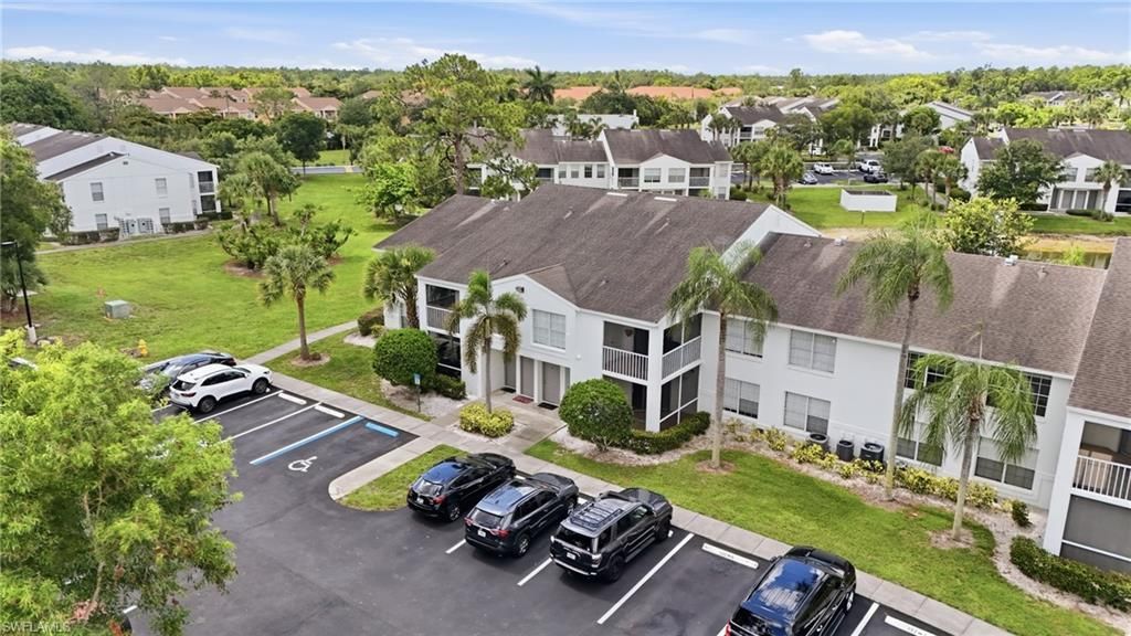 132 Santa Clara Dr, Unit 10, Naples, FL 34104 Photo