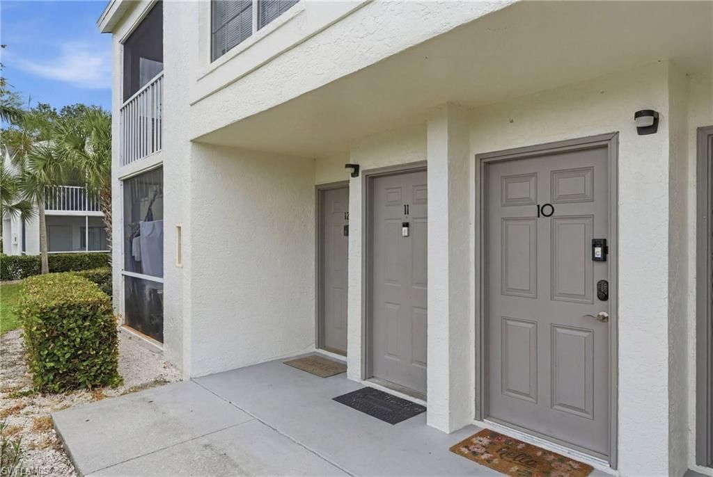132 Santa Clara Dr, Unit 10, Naples, FL 34104 Photo