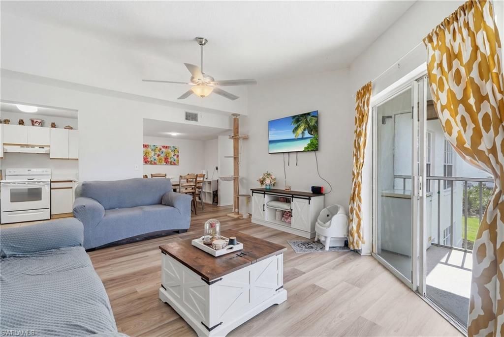 132 Santa Clara Dr, Unit 10, Naples, FL 34104 Photo