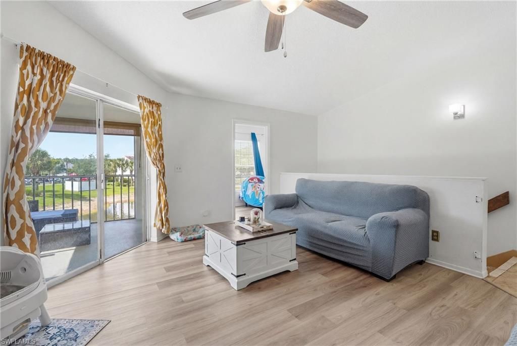 132 Santa Clara Dr, Unit 10, Naples, FL 34104 Photo