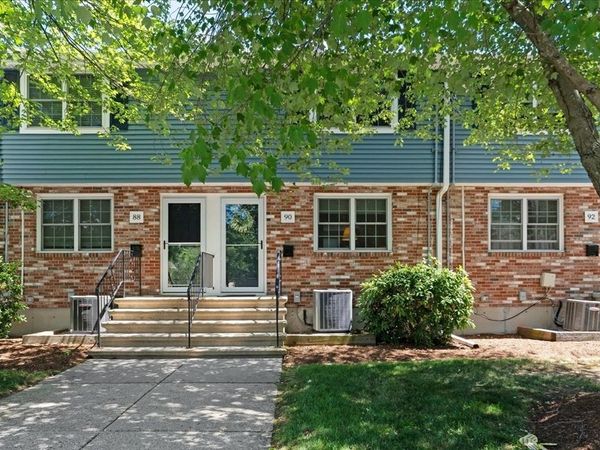90 Durham Rd, Unit 90, Dedham, MA 02026