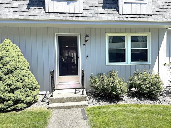 26 Bluestone Drive, Unit 26, Nashua, NH 03060