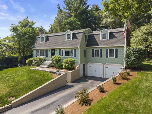 24 Pontiac Road, Walpole, MA 02081