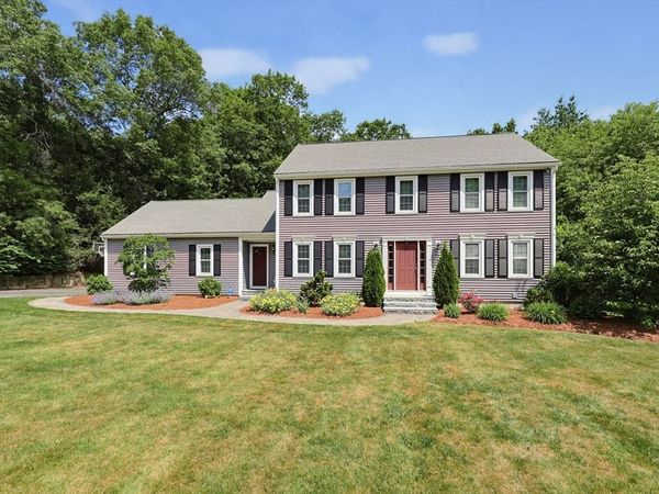 27 Heritage Avenue, Ashland, MA 01721