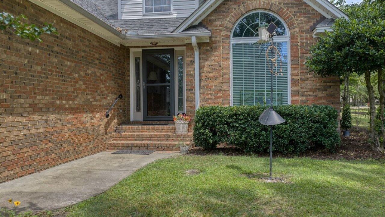 256 Ridge Lake Drive Photo 17