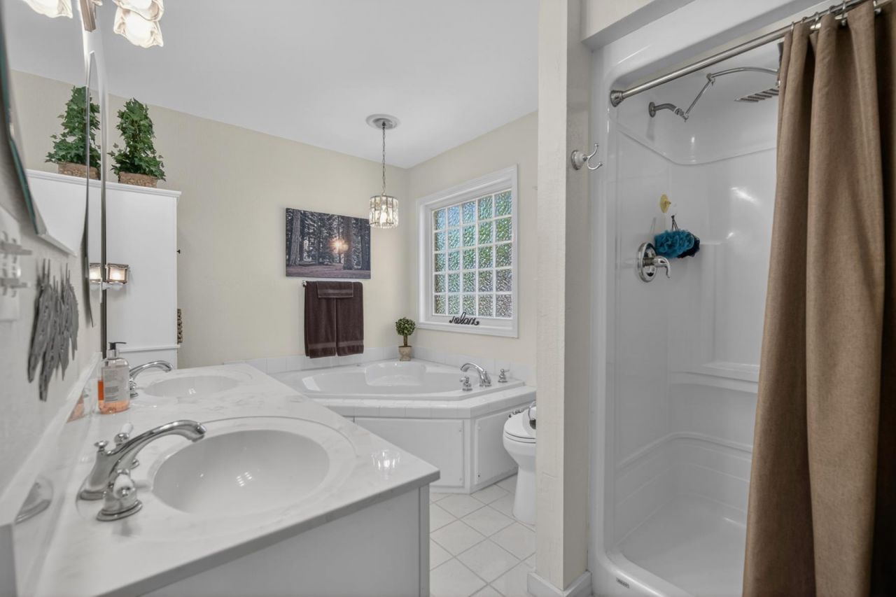 256 Ridge Lake Drive Photo 20