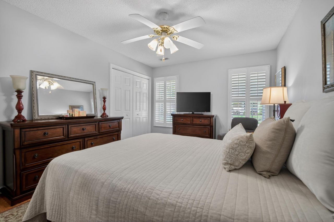 256 Ridge Lake Drive Photo 21