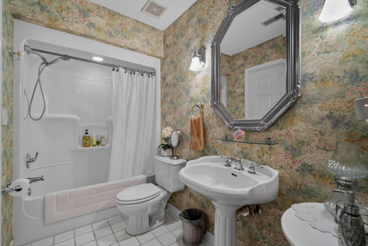 256 Ridge Lake Drive Photo 23
