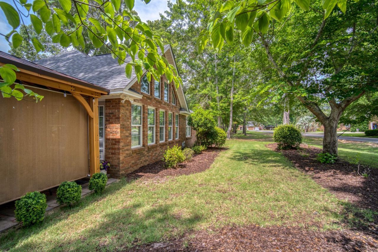 256 Ridge Lake Drive Photo 34