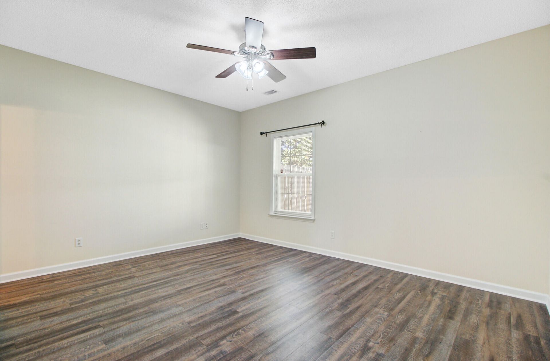 100 Bridgetown Road Photo 18