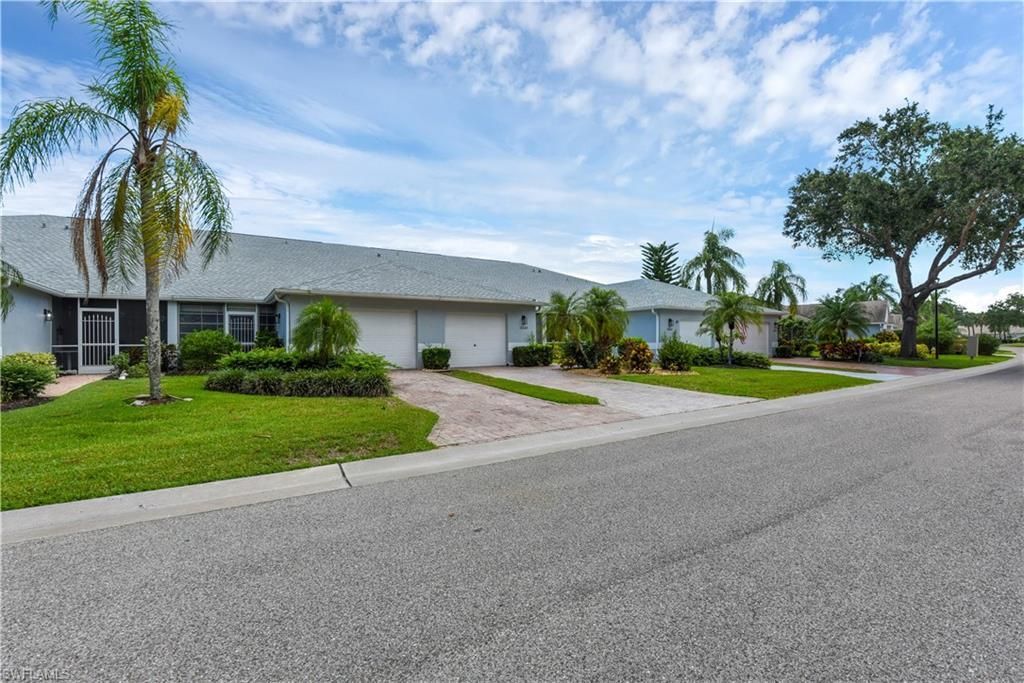 20670 Candlewood Holw, Estero, FL 33928 Photo