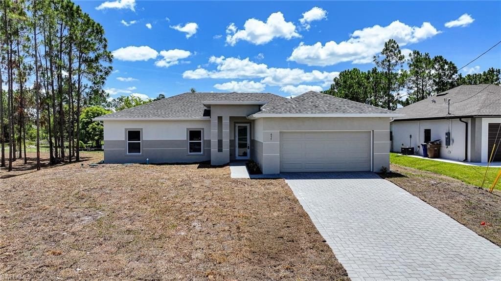 657 Crabtree Ct, Lehigh Acres, FL 33974 Photo