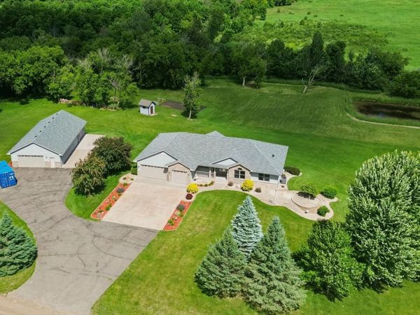 39829 Hastings Street NE, Stanchfield, MN 55080