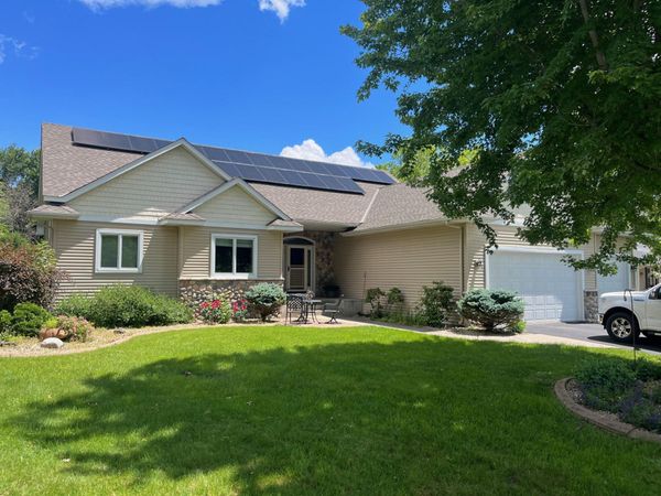 868 Bavaria Hills Terrace, Chaska, MN 55318