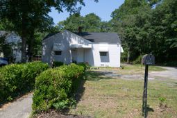 4925 Piedmont Avenue  photo 4