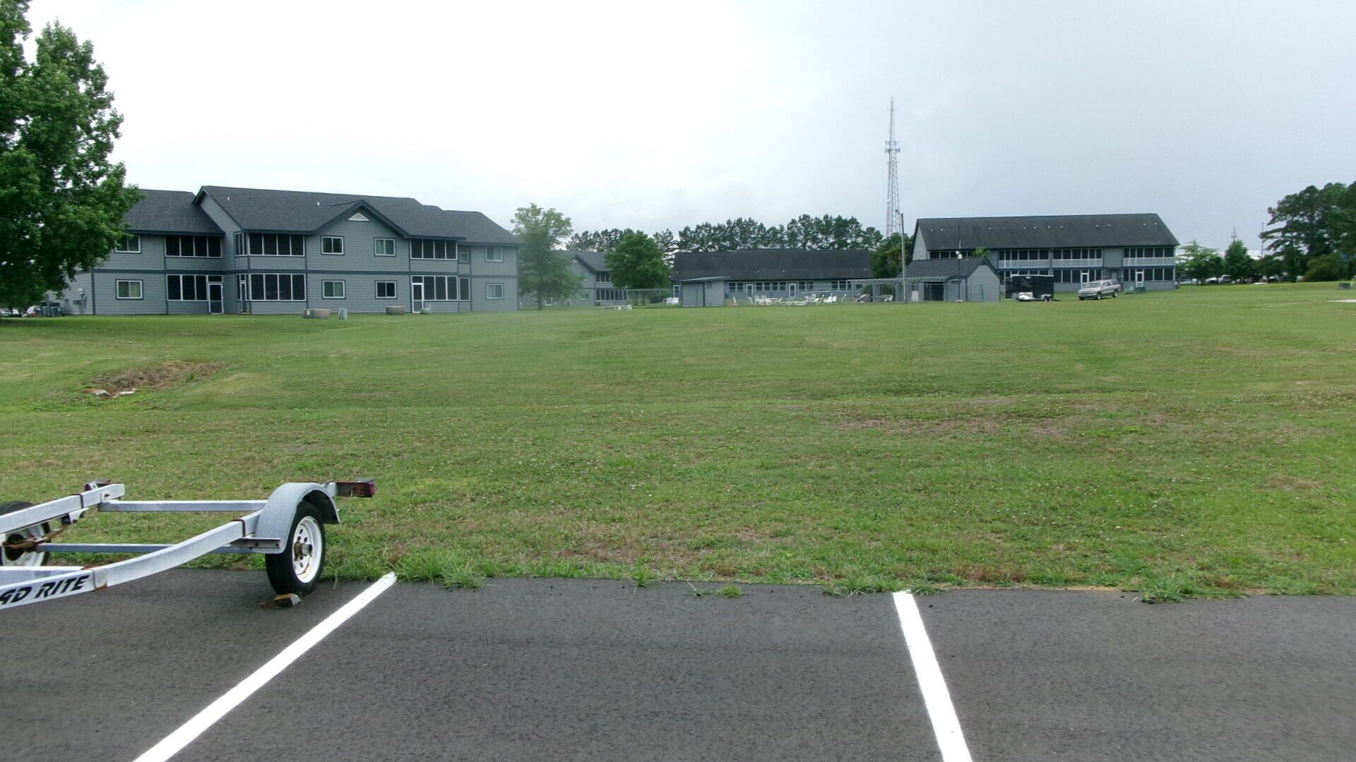 1501 Tailrace Drive  Photo 6