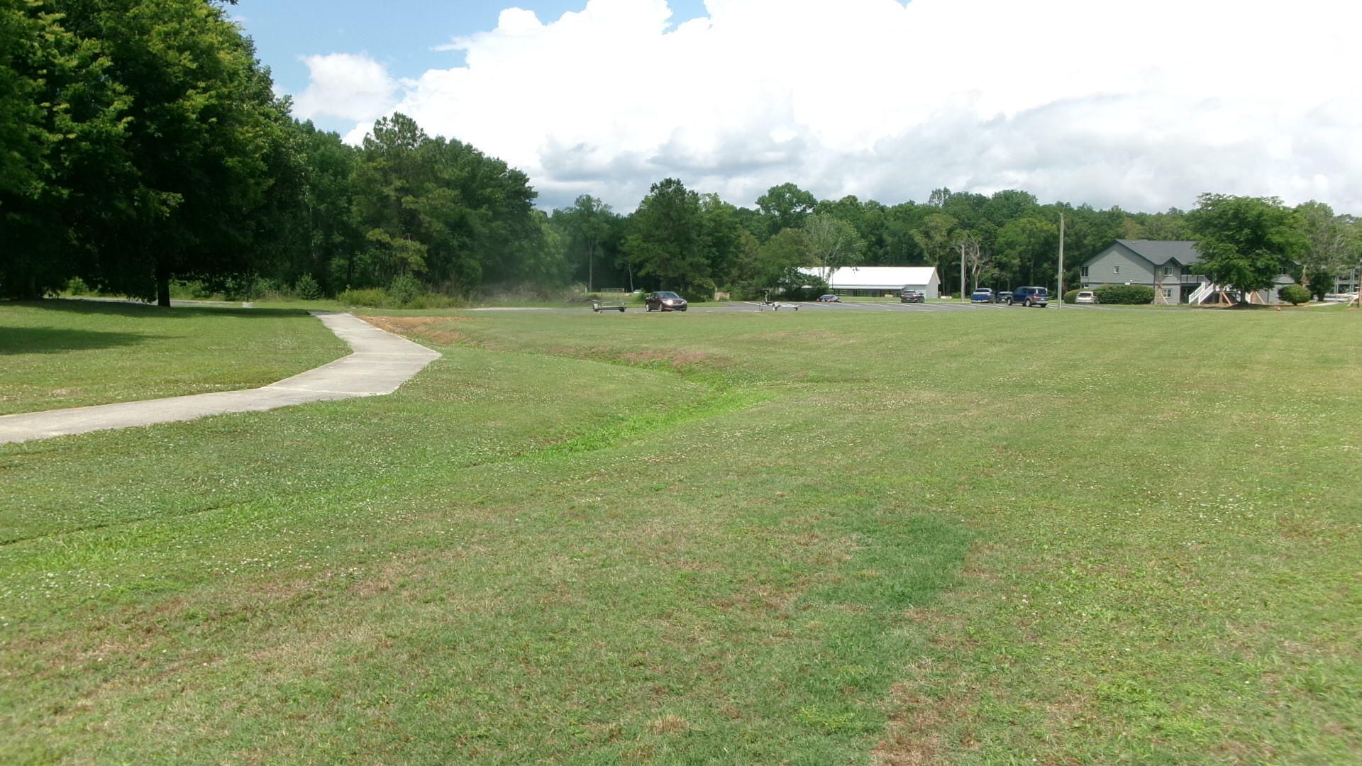 1501 Tailrace Drive  Photo 9