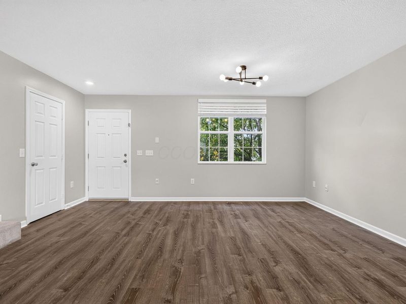 7223 Colonial Affair Drive, Unit 12, New Albany, OH 43054 Photo 14