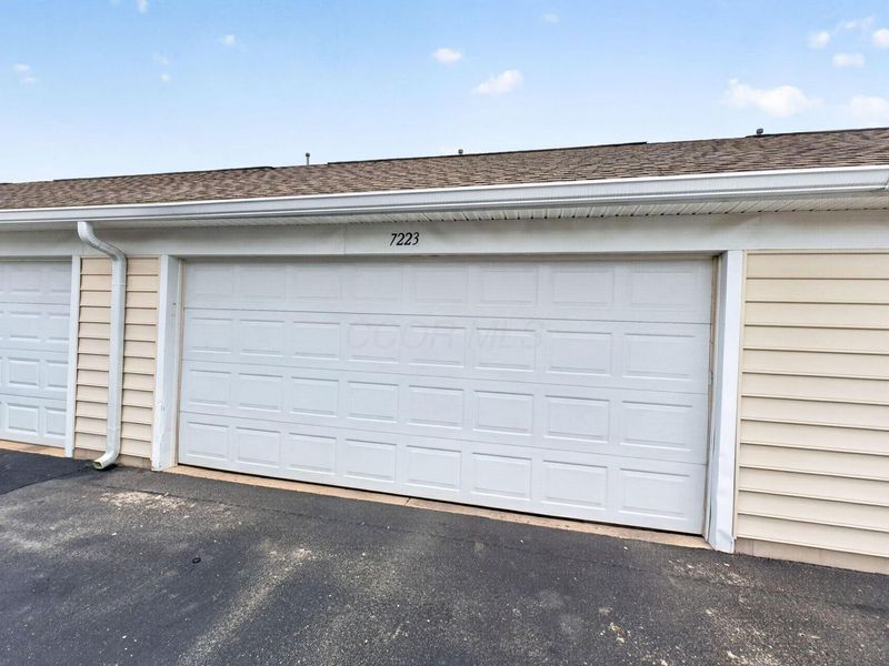 7223 Colonial Affair Drive, Unit 12, New Albany, OH 43054 Photo 5