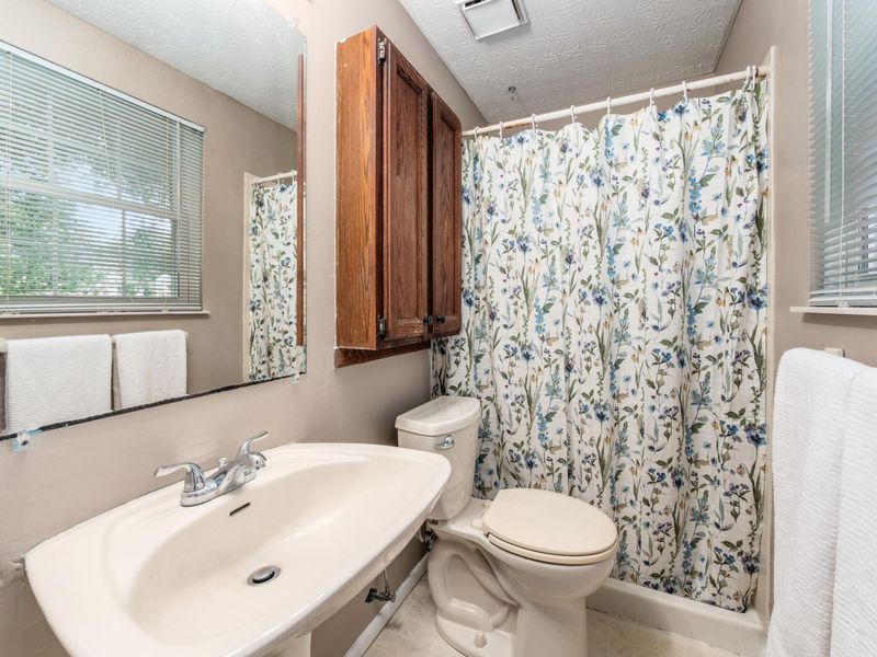 7333 Schoolcraft Lane, Columbus, OH 43235 Photo 20