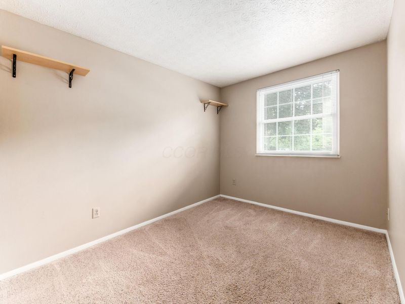 7333 Schoolcraft Lane, Columbus, OH 43235 Photo 21