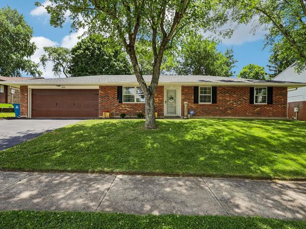 4916 Arrowview Drive , Huber Heights, OH 45424